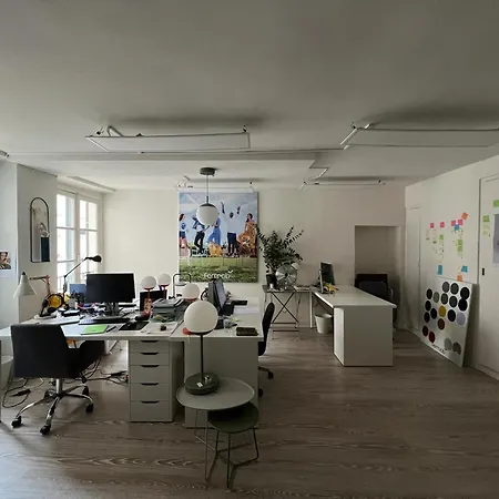 - Le Louvre Working & Living Apartment Paris