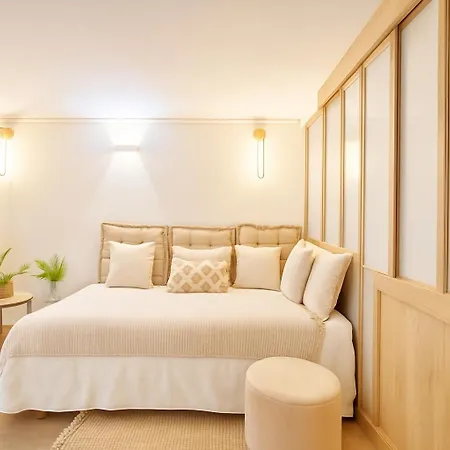 Apartment Le Louvre - Montorgeuil Paris